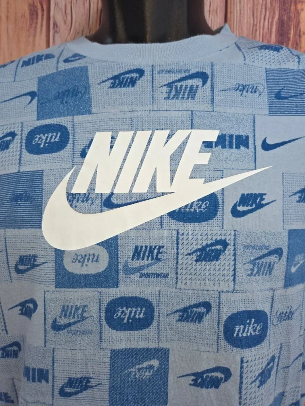 Nike Kids Blue Graphic Logo Print T-Shirt XL
